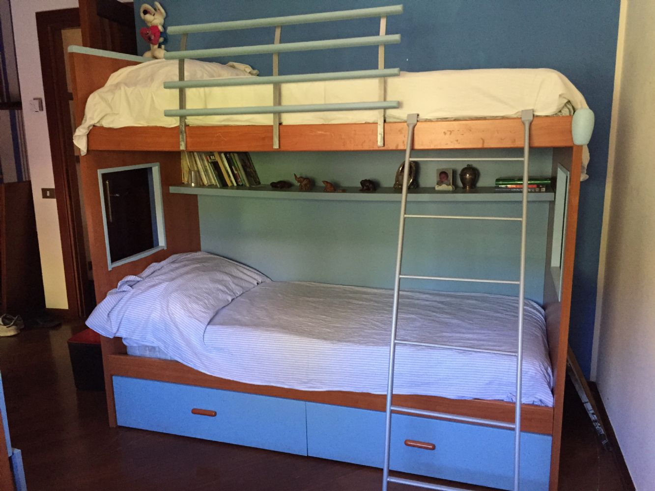 Baratto/Scambio: Letto a castello e cassettiera [ Arredamento/Camera ... Baratto/Scambio: Letto a castello e cassettiera [ Arredamento/Camera ...