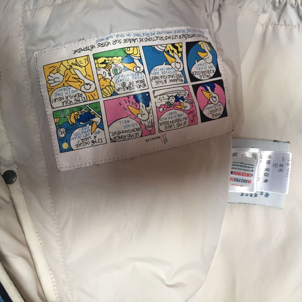 etichetta moncler etichetta moncler