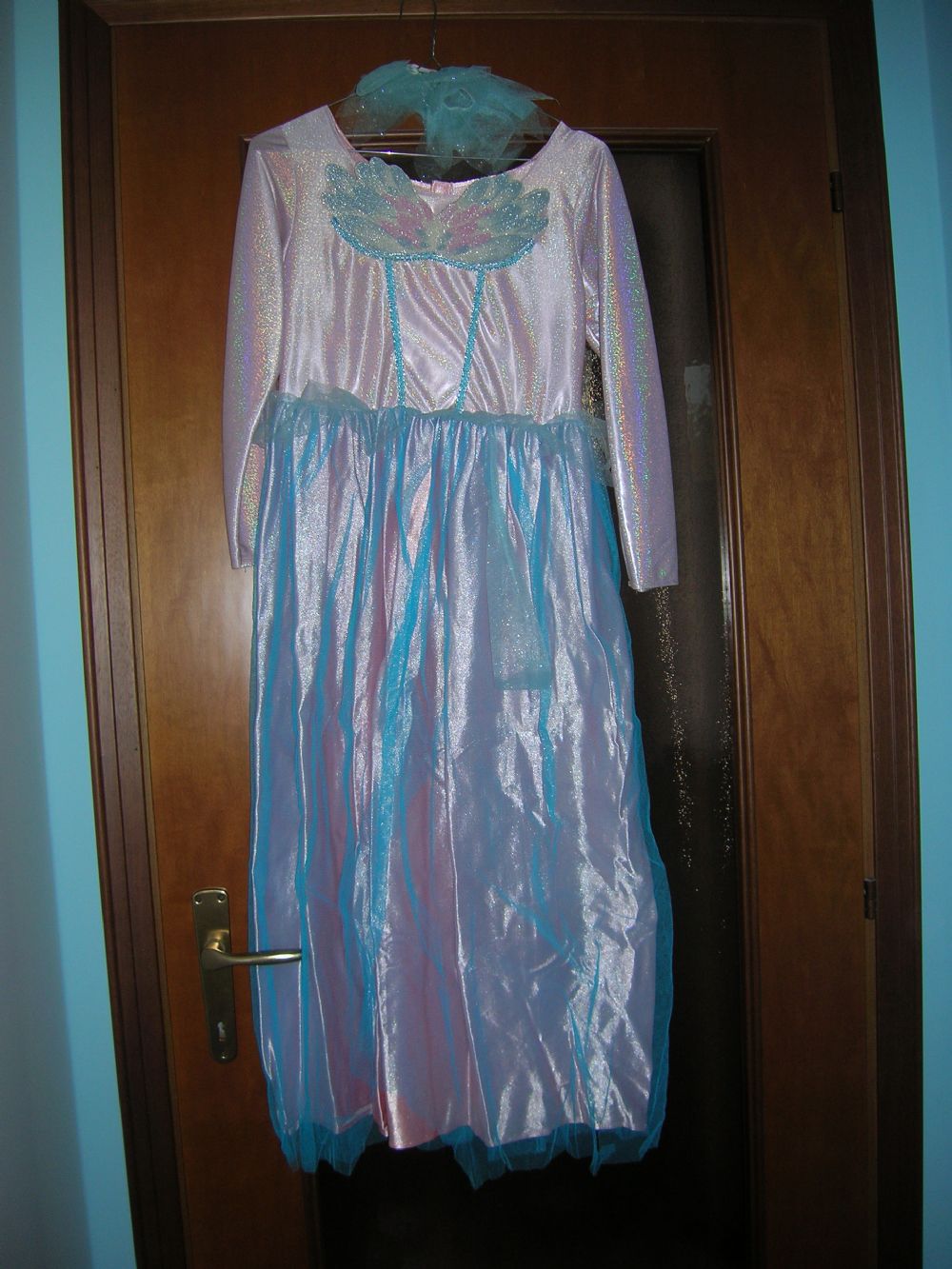 Baratto/Scambio: vestito Barbie Lago dei Cigni [ Bimbi/Vestiti e scarpe] a  Robecchetto con Induno (MI) 