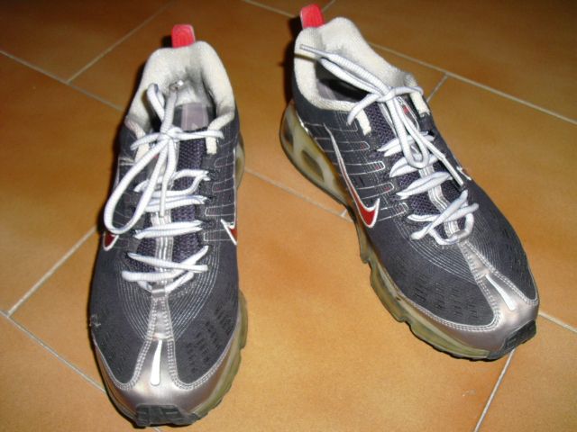 scarpe nike pianta larga