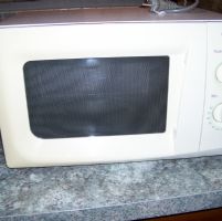 Baratto/Scambio: forno microonde lg [ Arredamento/Cucina] a Varese (VA) -  coseinutili.it