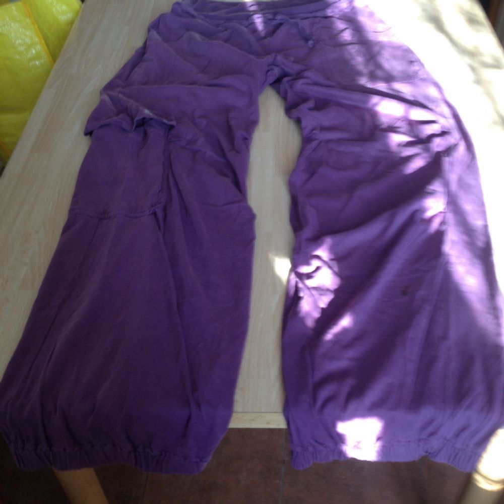 Baratto/Scambio: Dimensione Danza pantaloni [ Abbigliamento/Abbigliamento  donna] a Milano (MI) - coseinutili.it