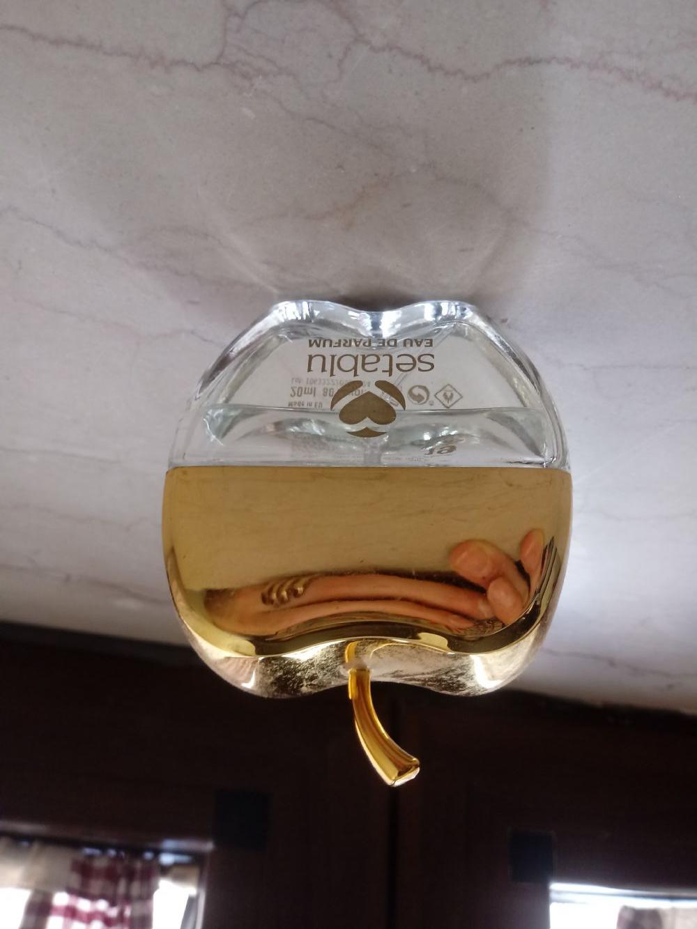 Baratto/Scambio: Profumo da donna 10 ml [ Abbigliamento/Accessori] a Ascoli  Satriano (FG) - coseinutili.it