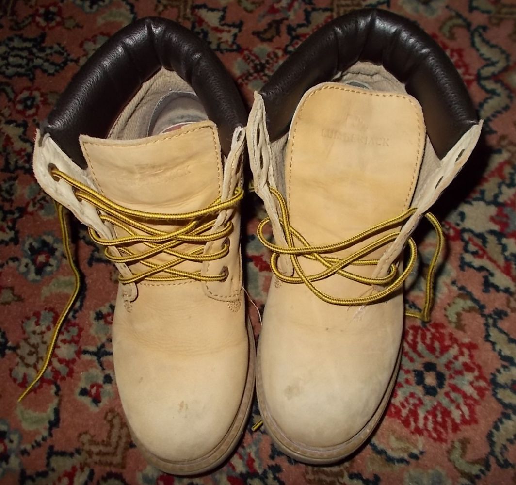 Baratto/Scambio: Scarponcini Lumberjack n. 36 [ Bimbi/Vestiti e scarpe] a  Casale Monferrato (AL) - coseinutili.it