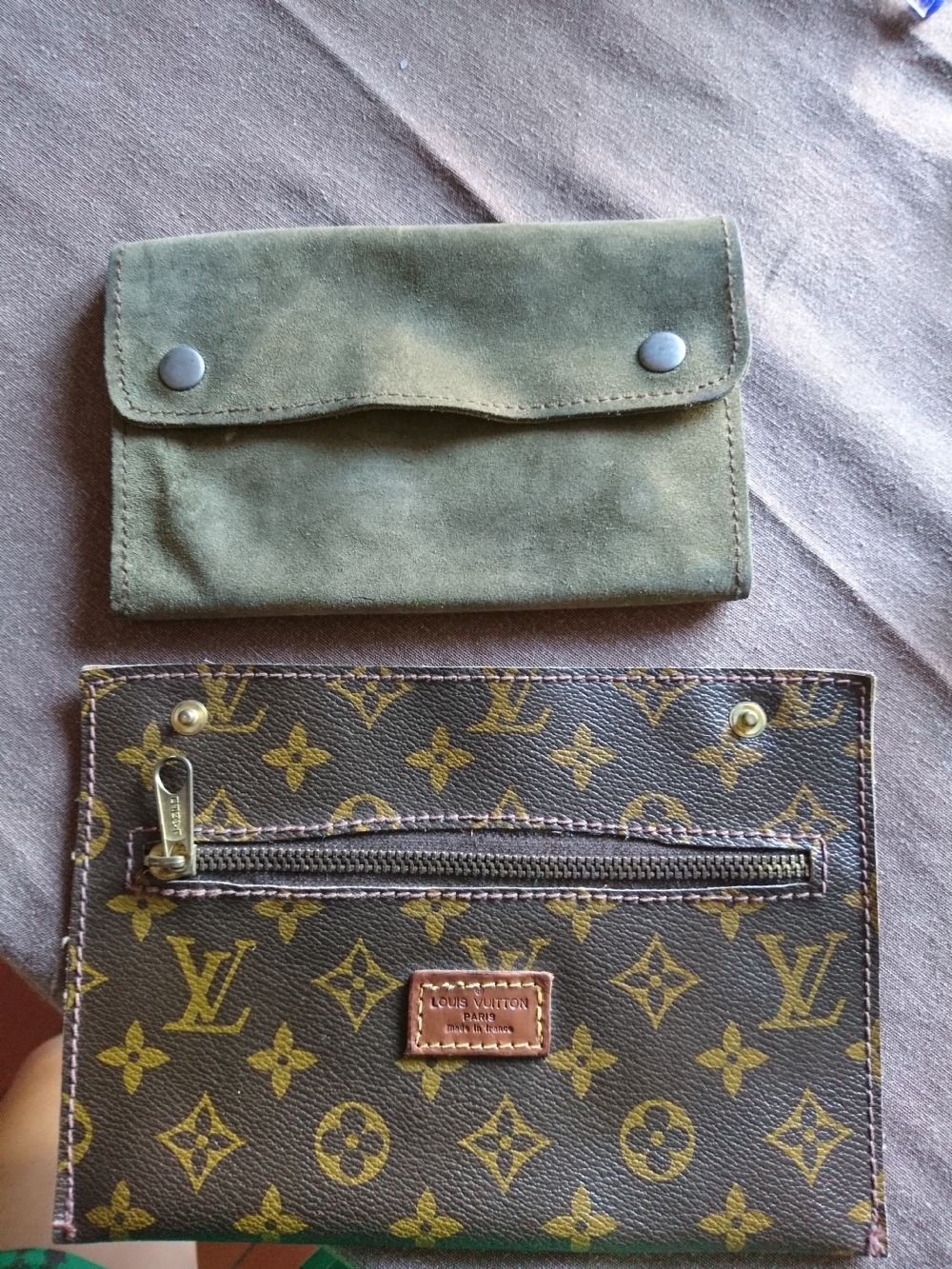 Baratto/Scambio: Astuccio Simil Luois Vuitton [ Abbigliamento/Accessori] a  Lastra a Signa (FI) - coseinutili.it