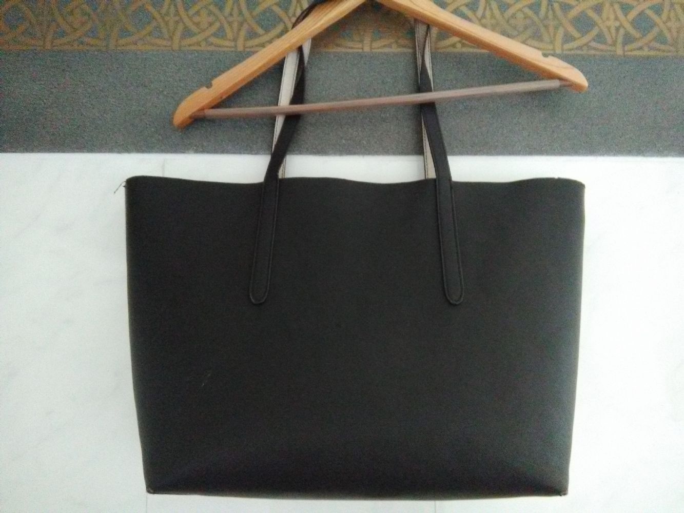 Baratto/Scambio: Borsa rigida nera [ Abbigliamento/Accessori] a  Collesalvetti (LI) - coseinutili.it