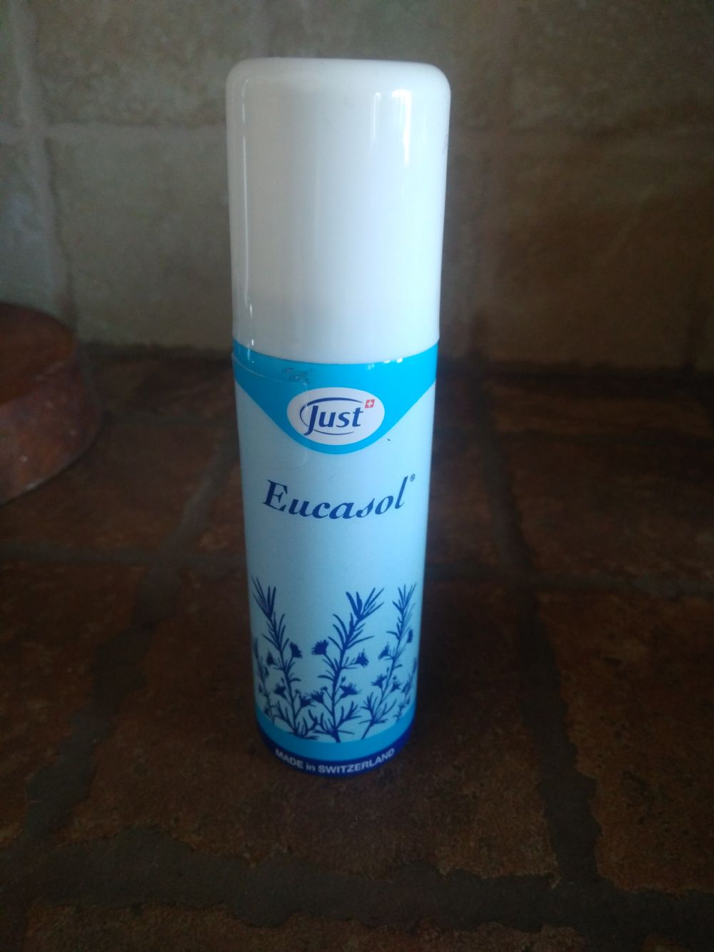 Baratto/Scambio: Eucasol Just [ Bellezza e igiene/Trucchi e profumi] a  Gavirate (VA) 